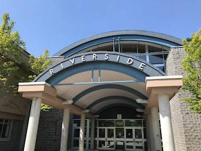 Riverside Secondary School2.png