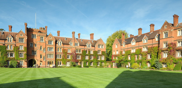 Selwyn College.png